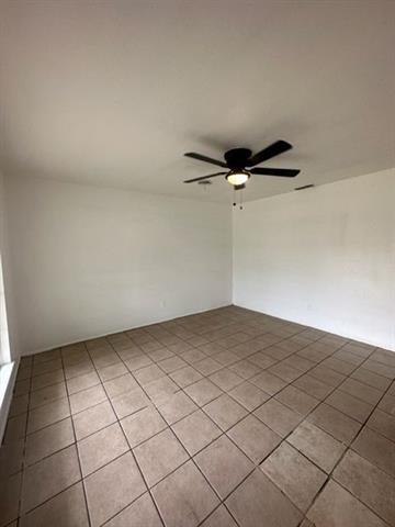 Foto del edificio - 5131 Encino Rd