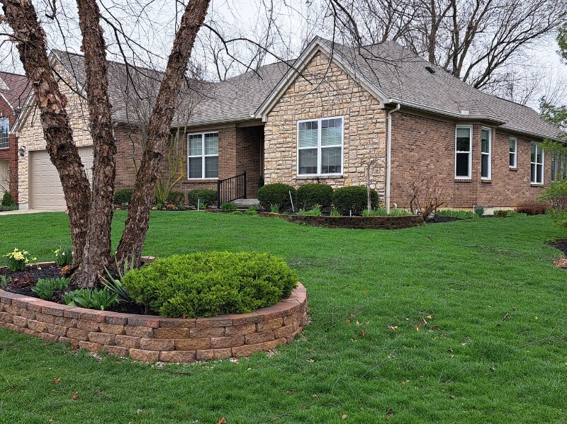 Primary Photo - 6266 Trailwood Ct