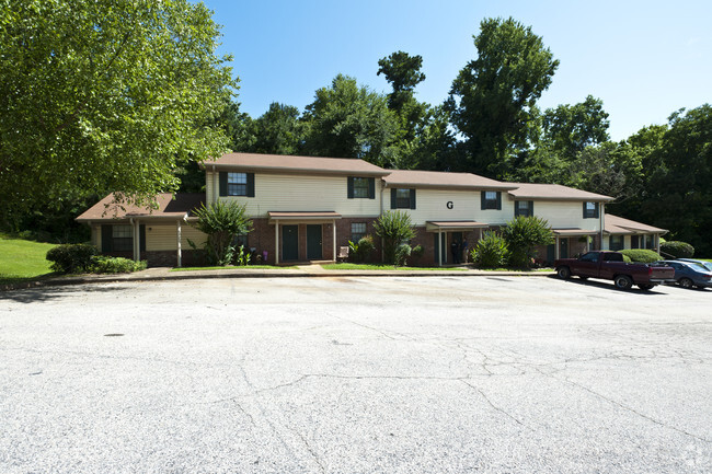 Building Photo - Franklin Oaks Apartments