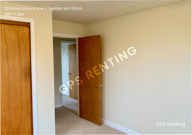 Building Photo - Recently remodeled 4 bedroom house in the ...