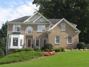 Building Photo - 5646 Nottingham Dr NW