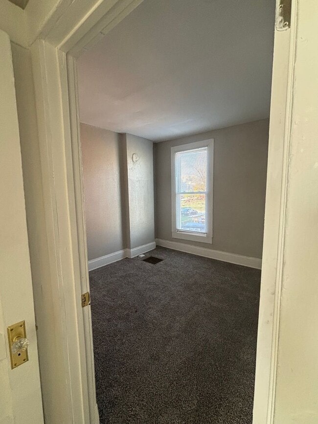 Foto del edificio - NCH - 850-852 E Livingston Ave.