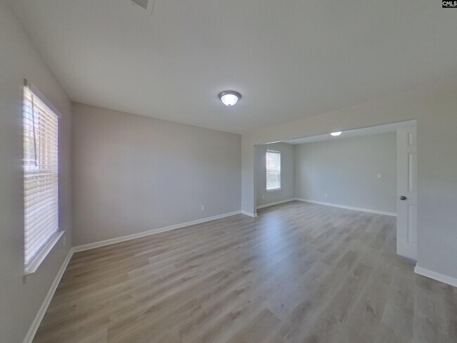 Building Photo - 414 Grand National Ln
