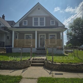 Building Photo - 2416 Lawton Ave
