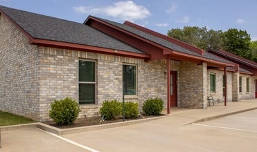 Building Photo - 17589 County Rd 4112