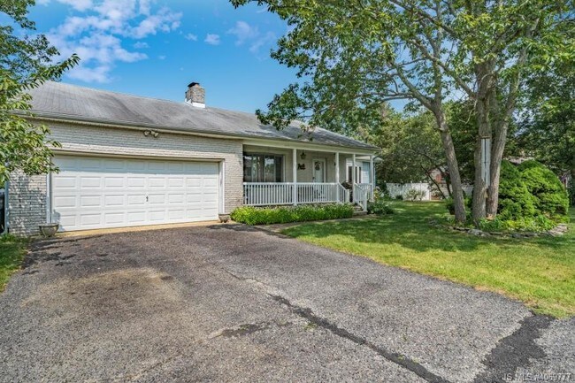 Building Photo - 266 Tennessee Dr