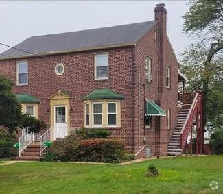 Building Photo - 1253 Circle Dr
