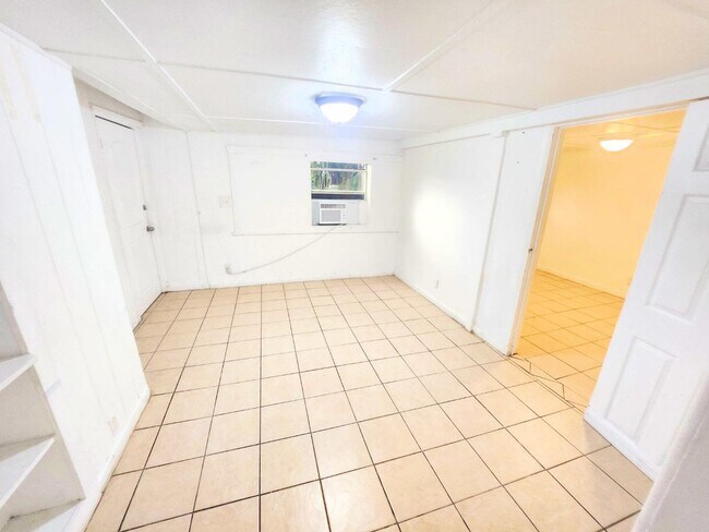 Foto del edificio - 3334 Edgewood Ave