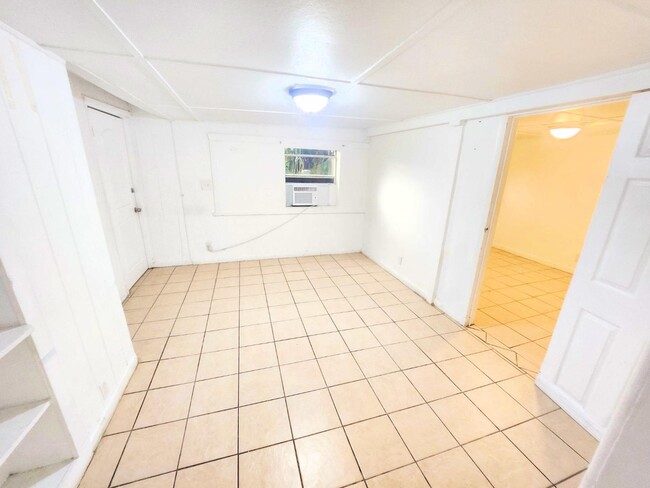 Photo - 3334 Edgewood Ave Apartment