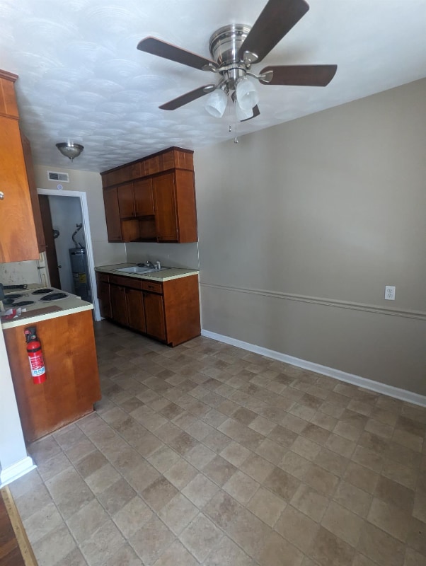112 Colonial Ct Unit 19, Danville, VA 24540 Room for Rent in Danville