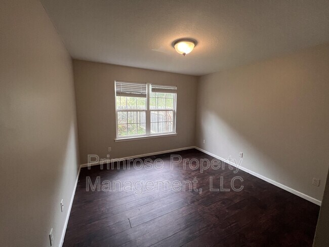 Building Photo - 4968 Stoneback Dr