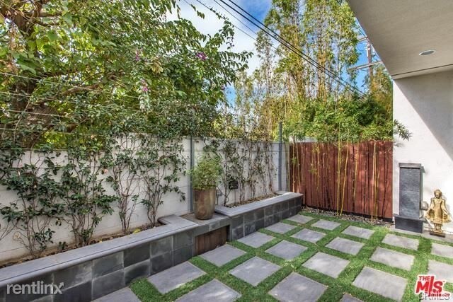 Building Photo - 4270 Perlita Ave