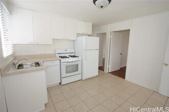 Building Photo - 701 Pensacola St