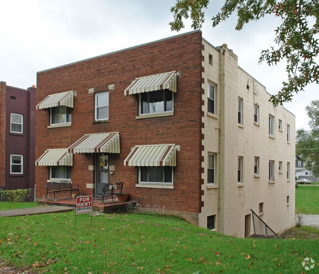 806 Kanawha Blvd W, Charleston, WV 25302 Apartments Charleston, WV