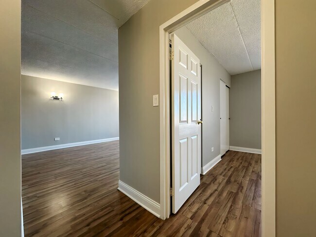 Foto del edificio - 9074 W Terrace Dr