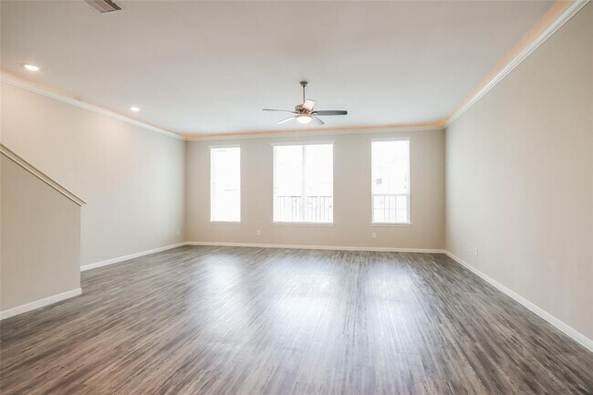 Foto del edificio - 1614 Westminster Trace Ln