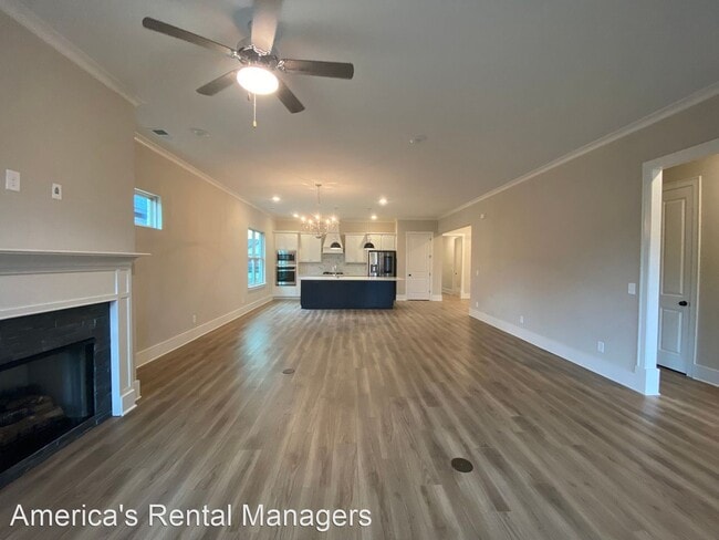 Building Photo - 3 br, 2 bath House - 1255 Elizabeth Terrace