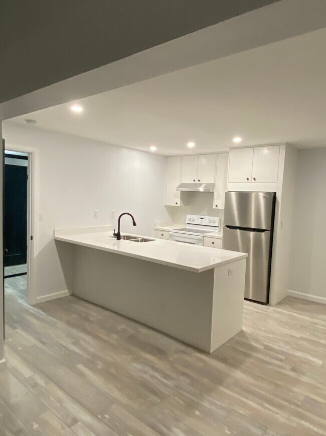 Foto del edificio - 21800 Schoenborn St