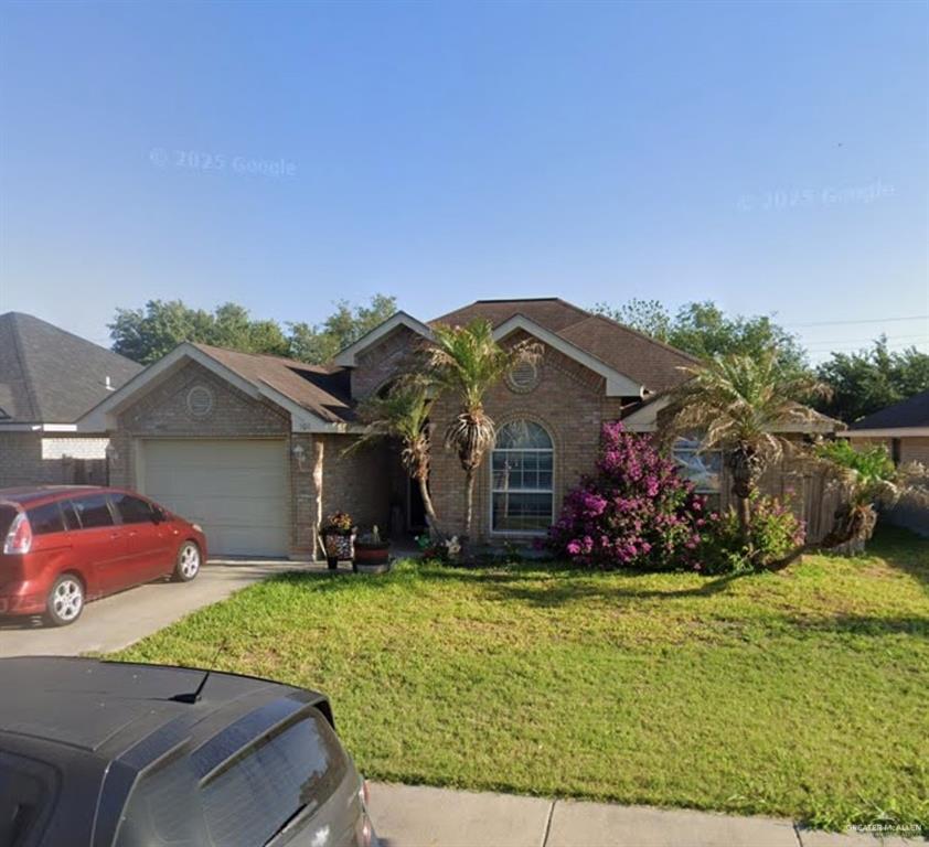 Primary Photo - 904 W Douglas Dr