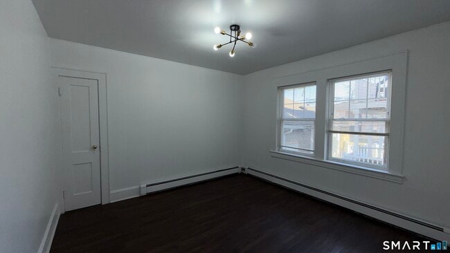 Building Photo - 113 Spring St