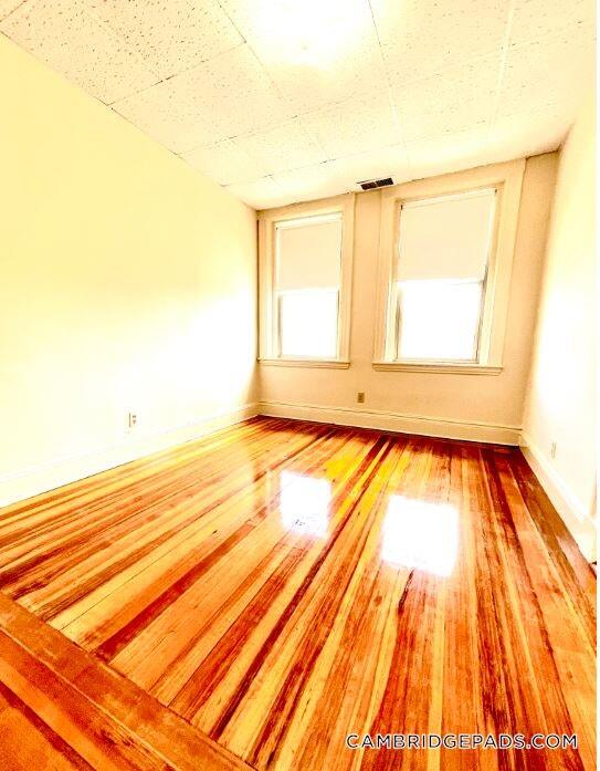 Foto del edificio - 9 Woodbridge St