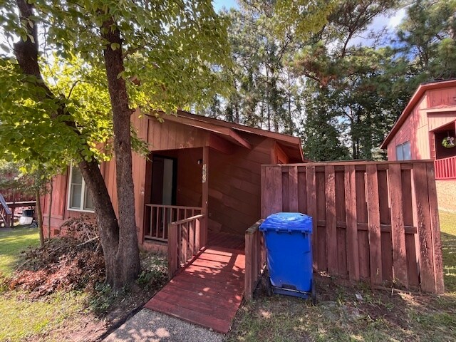 Foto principal - 3576 Torbay Dr