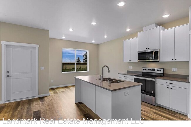Foto del edificio - 3 br, 2 bath House - 2754 Sandwood Lane
