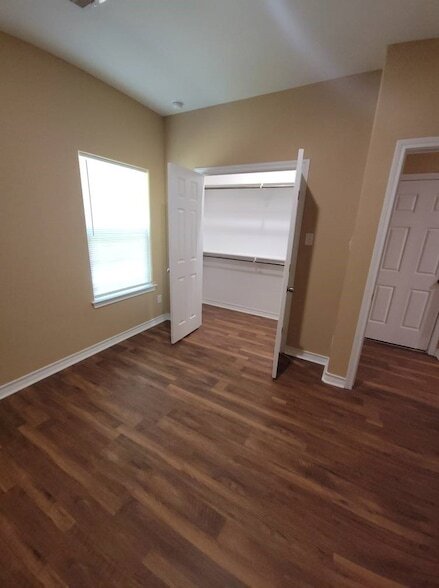 Foto del edificio - 2107 24th St N