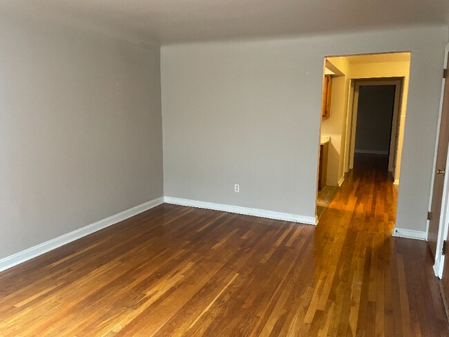 Photo - 5429 Lester Rd Apartment