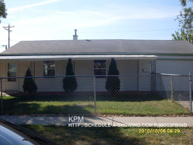 Foto principal - 245 E Flormann St