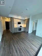 Building Photo - 20 Soudan Ave