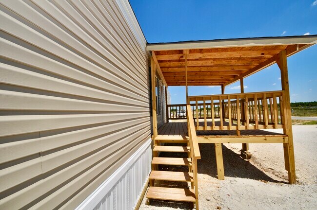 Building Photo - 25 Road 5608