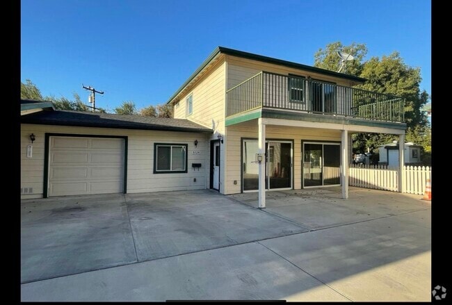 Building Photo - 5124 Glen Albyn Ln