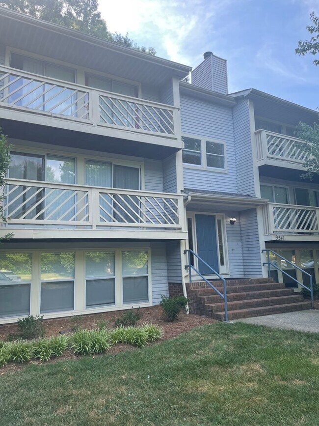 Foto del edificio - Spring Special $200.00 OFF First full mont...