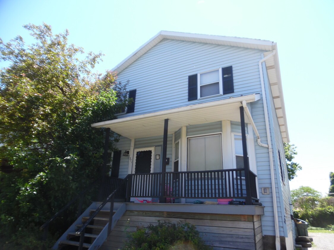 371 Hayward Ave, Rochester, NY 14609 Apartments in Rochester, NY