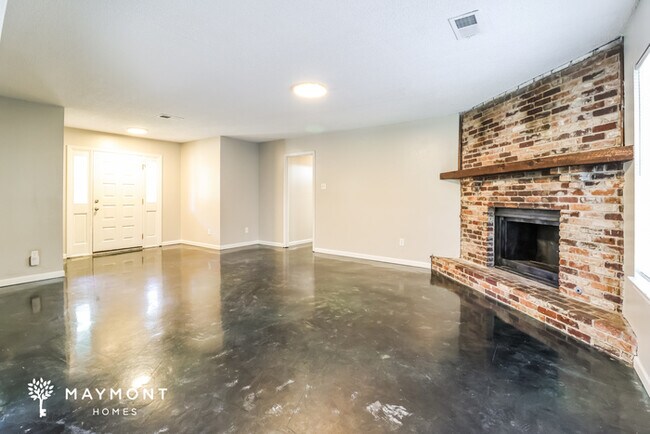 Foto del edificio - 204 Corkwood Dr