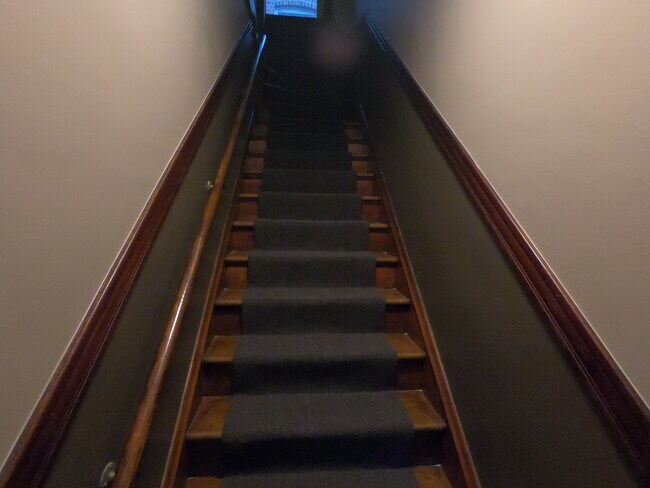 Building Photo - 2635 W Rice St