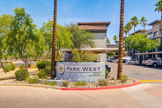 Building Photo - Vue Park West
