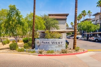 Building Photo - Vue Park West