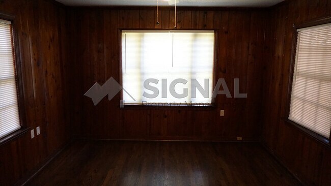 Foto del edificio - 825 25th St SW