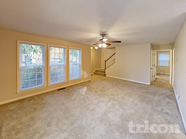 Building Photo - 4680 Woodglen Ct