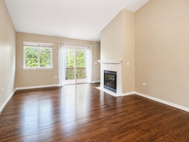 Building Photo - 3159 Saganashkee Ln