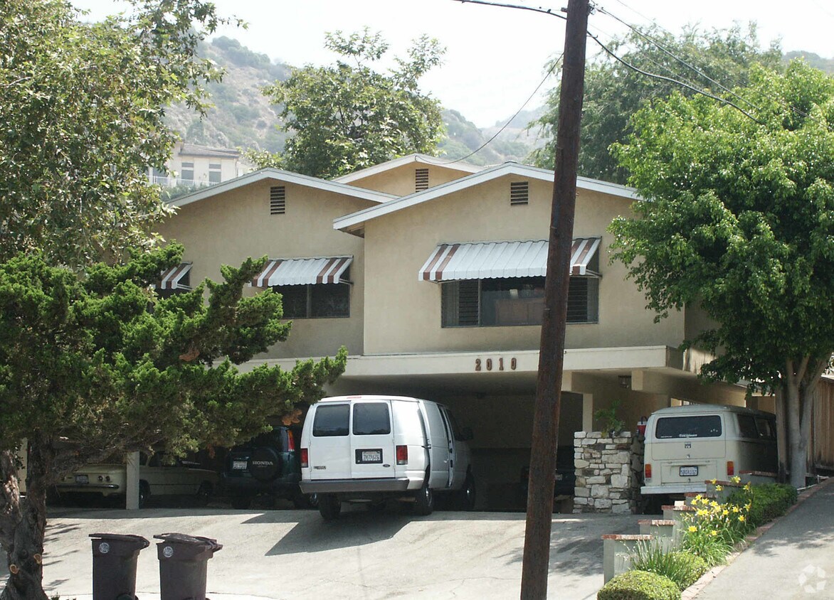 Foto del edificio - 2010 N Verdugo Rd