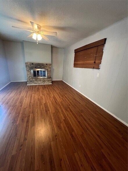 Foto del edificio - 4109 Field St