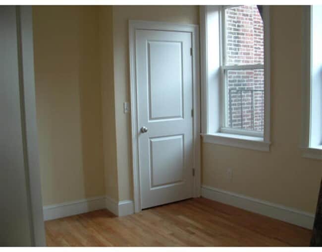 Building Photo - 34 N Bennet St