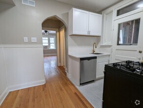 Building Photo - 4902 Itaska St