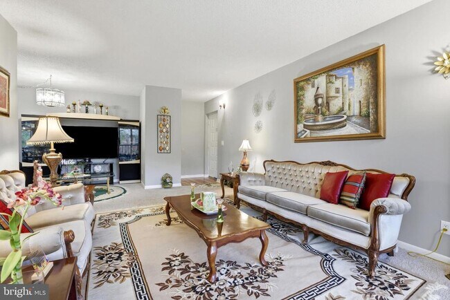 Foto del edificio - 15300 Beaverbrook Ct