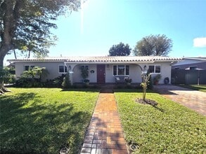 Building Photo - 10762 SW 61st Terrace