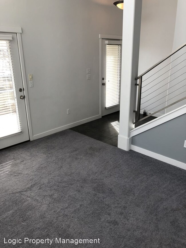 Building Photo - 2 br, 2.5 bath House - 4594 W South Jordan...