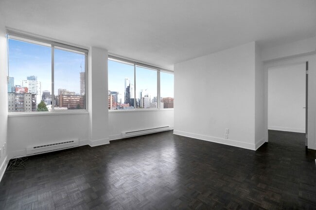 Building Photo - 1100 Harwood Street